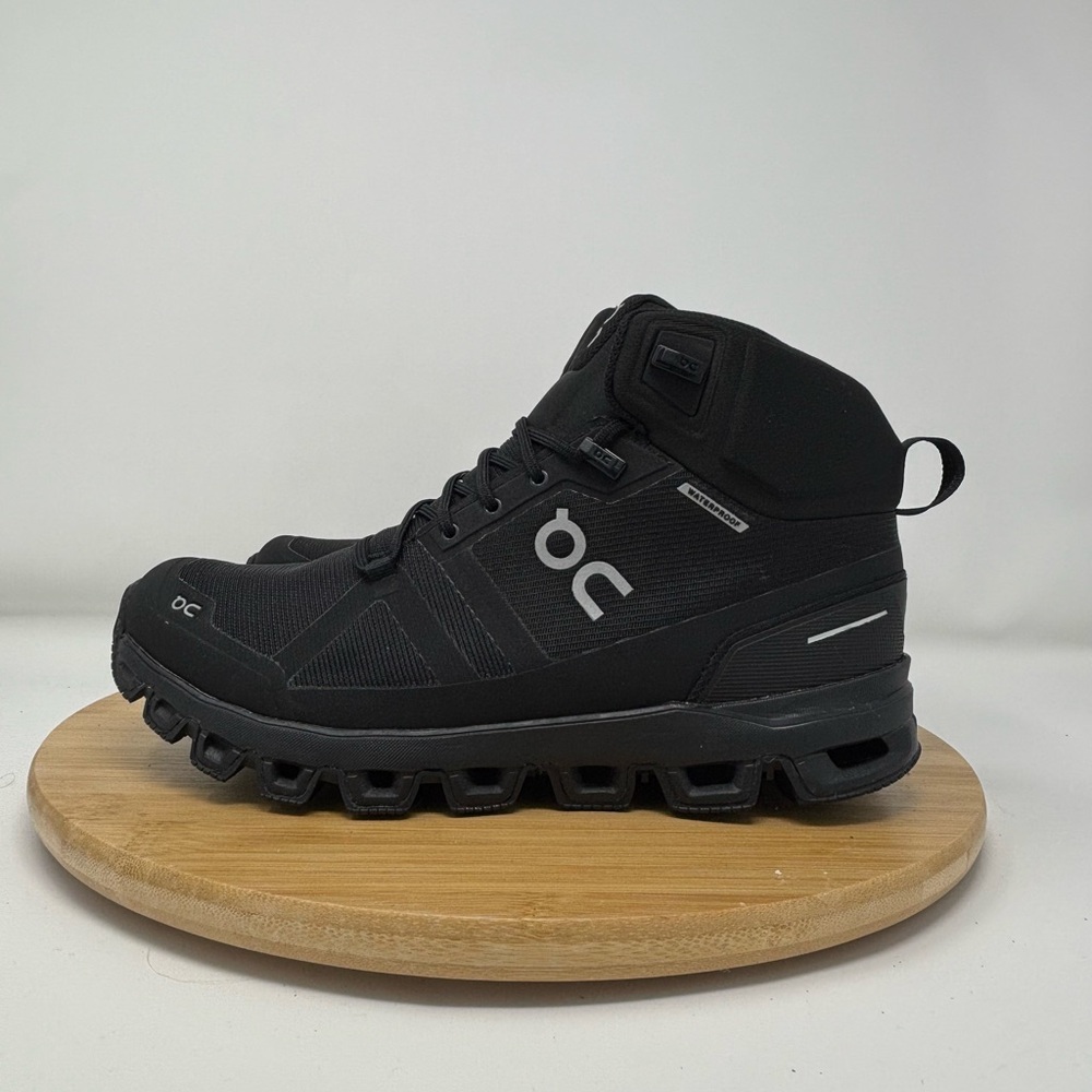 On Cloudrock Women’s Waterproof Hiking Trail Ankle Height Boots Size 8.5 Black